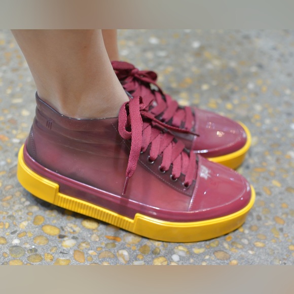Melissa Men’s Red/Yellow Gadget Sneaker - Picture 5 of 5